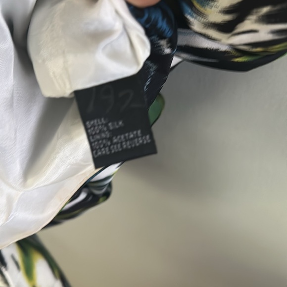 Carmen Marc Valvo women multicolored Ikat print silk dress w/sequin & beading - Picture 7 of 12